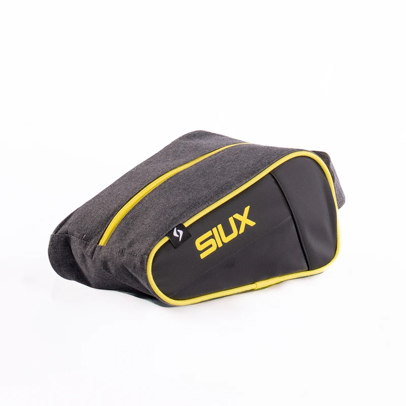 Trail Black Toiletry