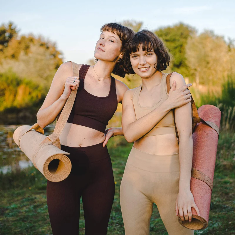 bYo® Bundle Strap | Handmade 100% Kork Yogamatte XL mit Yogagurt