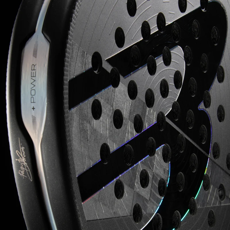 Bullpadel Padelracket Hack 04 Hybrid 26 Testracket Outlet