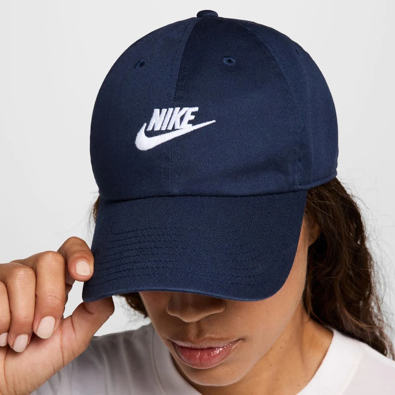 Club Futura Metal Swoosh Cap-Dunkelblau,Weiß