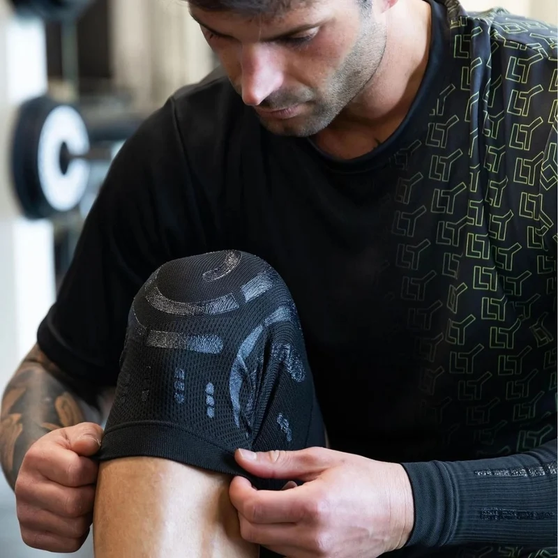 Floky Knee Support (Right, Black)