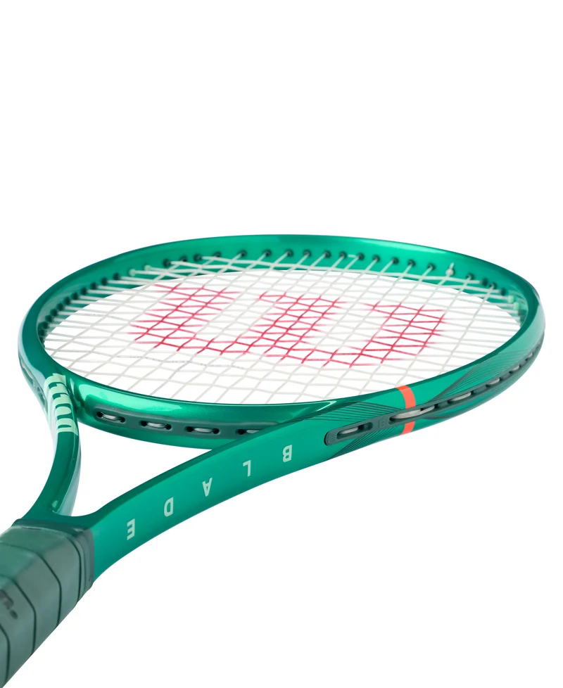 Wilson Blade 98 (16x19) V10 Tennis Racket (Unstrung)