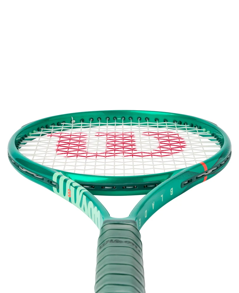 Wilson Blade 98 (18x20) V10 Tennis Racket (Unstrung)