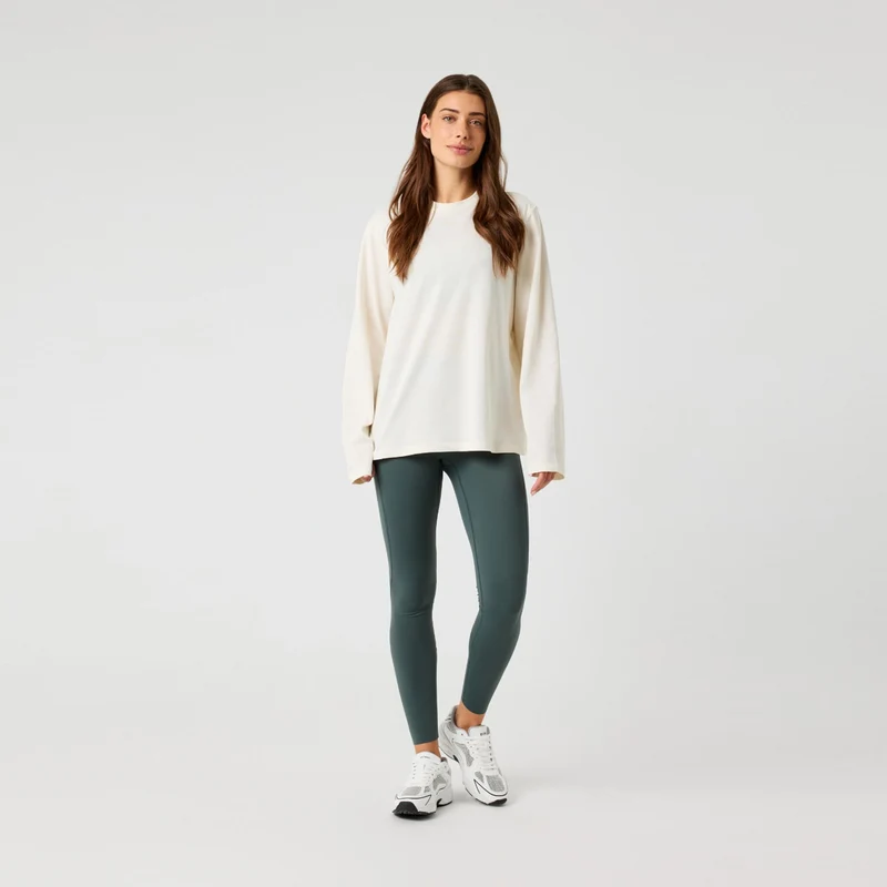 Studio Oversized Longsleeve Damen - creme