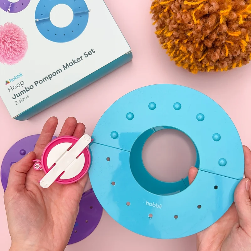 Hoop Jumbo Pompon Maker