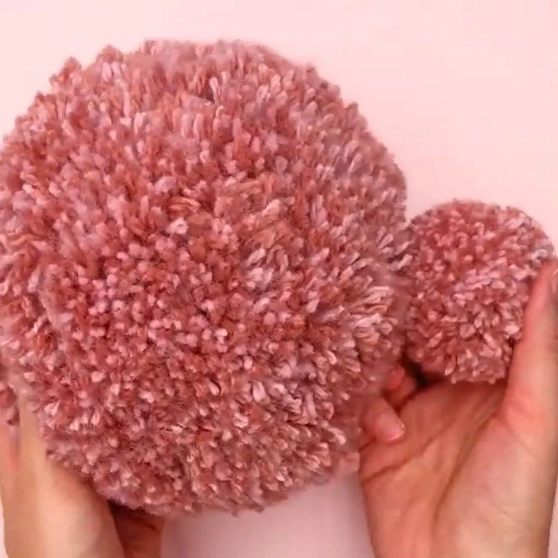 Hoop Jumbo Pompon Maker