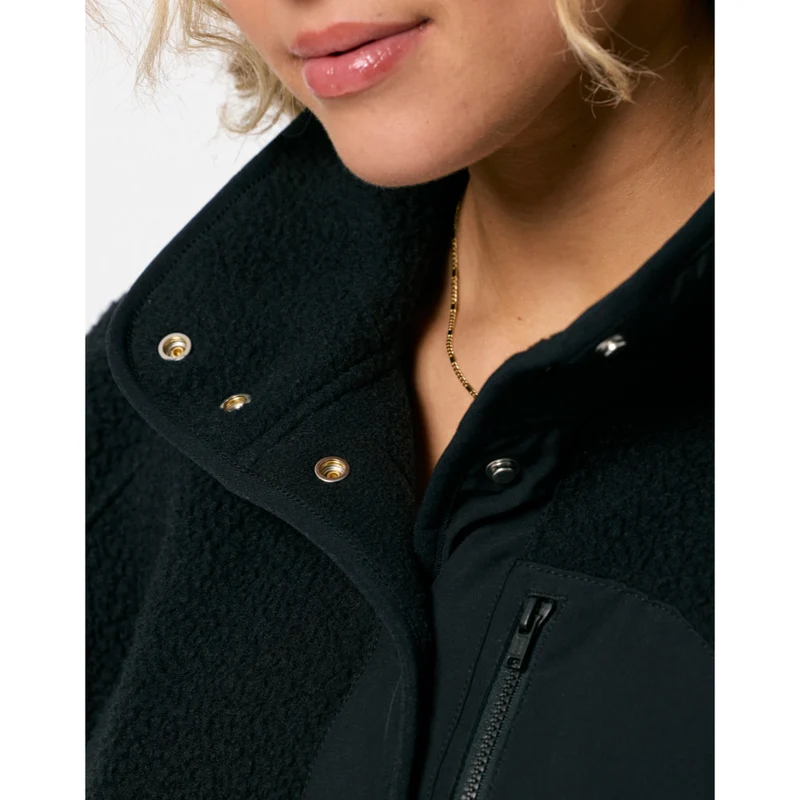 Gym+Coffee Horizon Layer Up Full Snap (Ladies) - Black