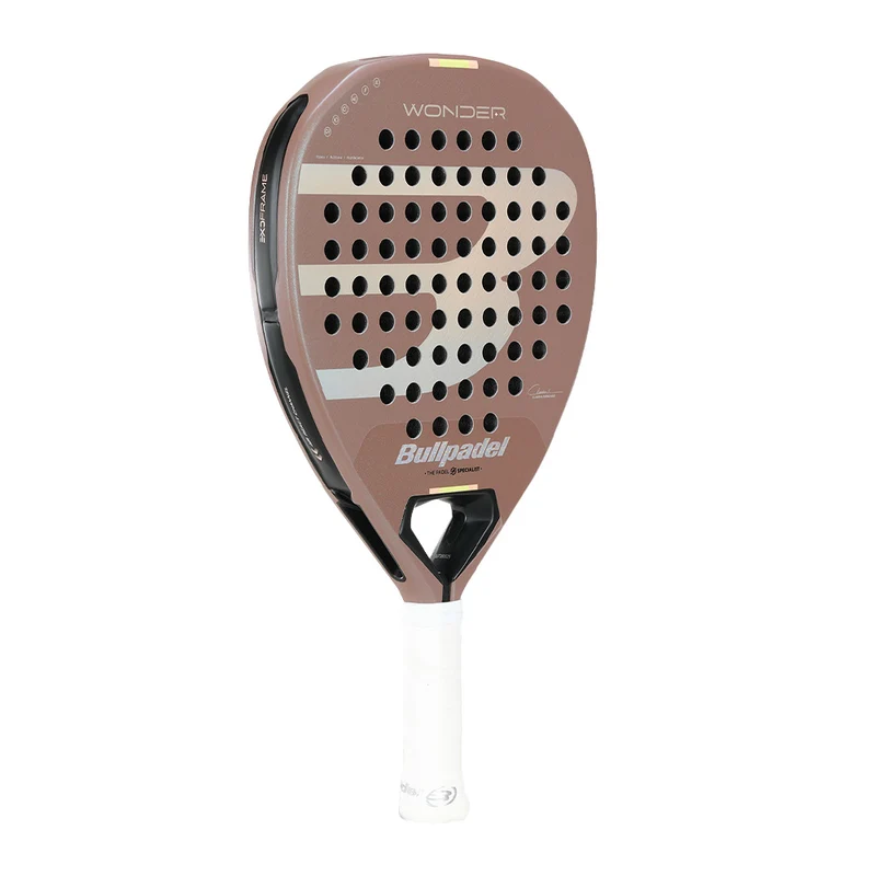 BULLPADEL WONDER 2026 CLAUDIA FERNANDEZ (Pala)