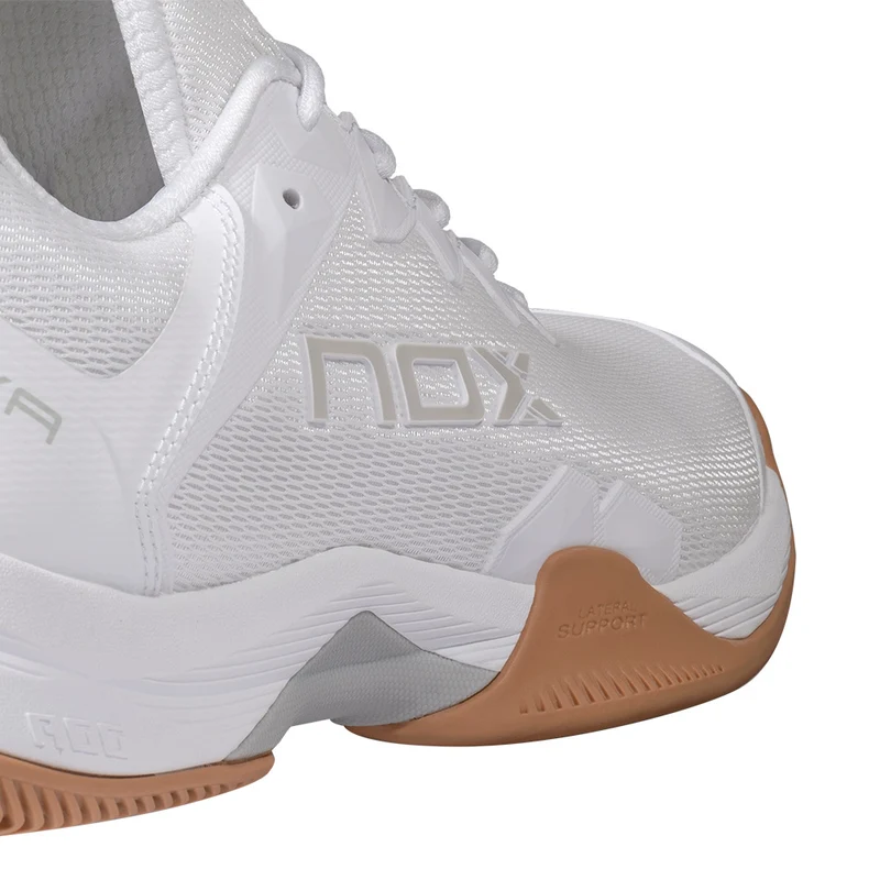 NOX ML10 HEXA White/Gum Rubber 2026 (Zapatillas)
