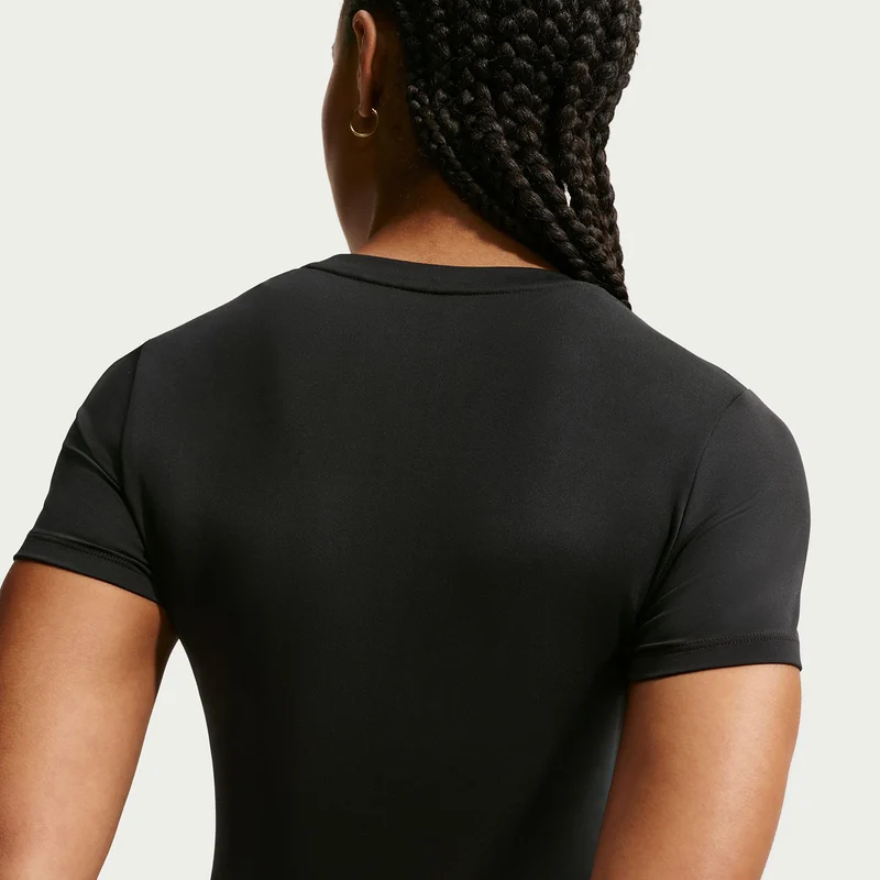 One Fitted T-Shirt Damen - schwarz