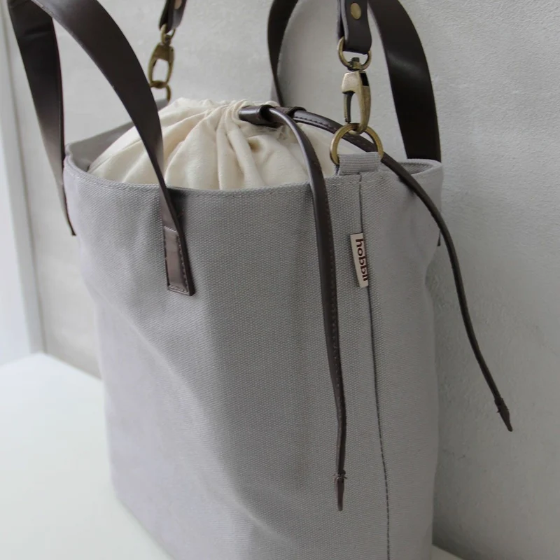 Schultertasche für Garn
