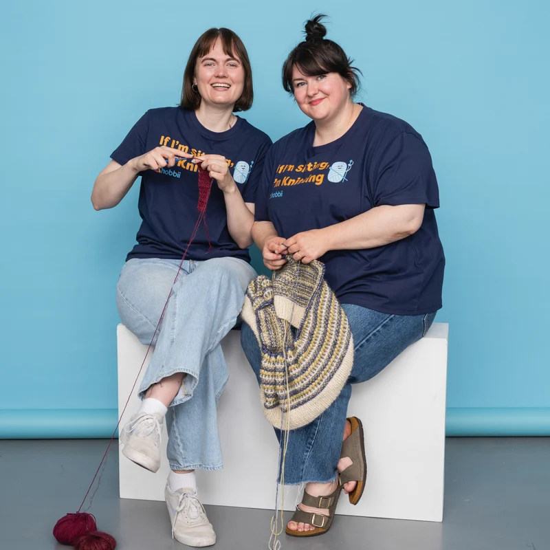 Sitting Knitting T-shirt - Yarniis (Limited Edition)