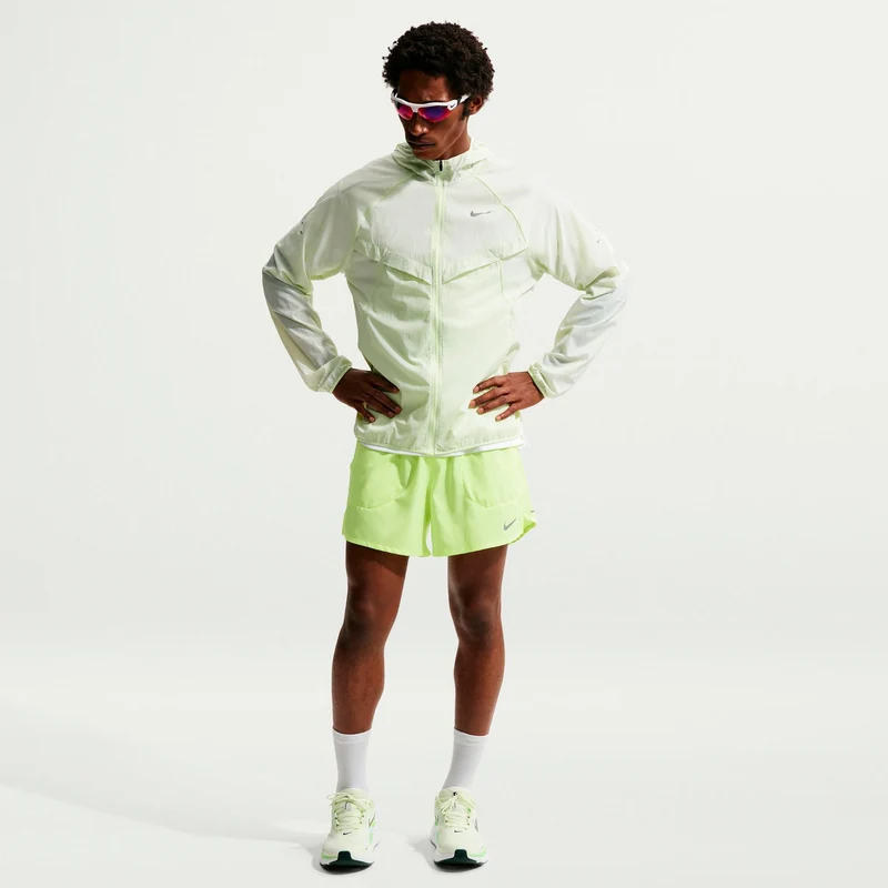 STRIDE 5IN Laufshorts Herren - neongelb, silber