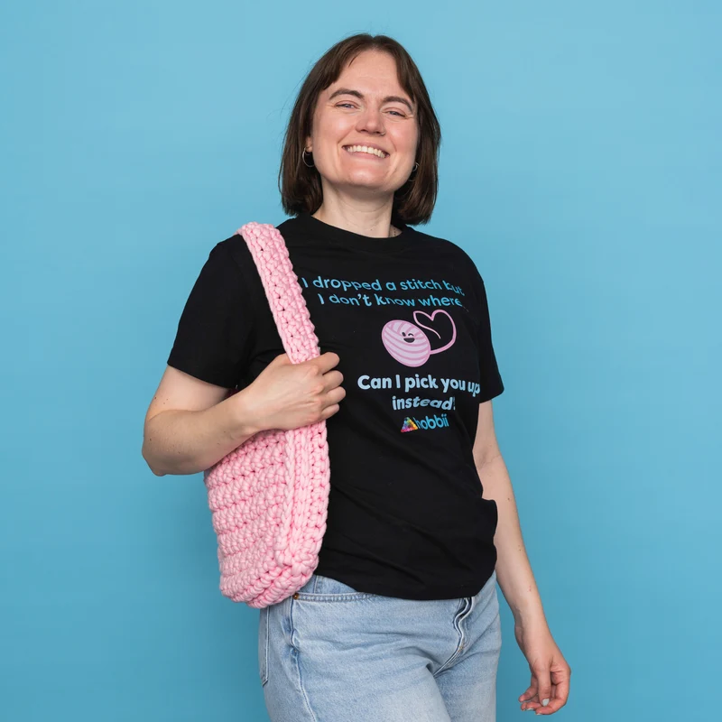 Dropped A Stitch T-shirt - Yarniis (Limited Edition)