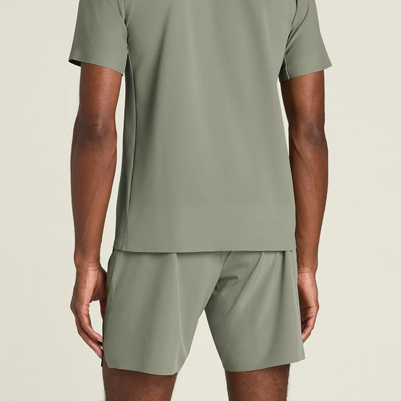 Tournament 7in Shorts Herren-oliv