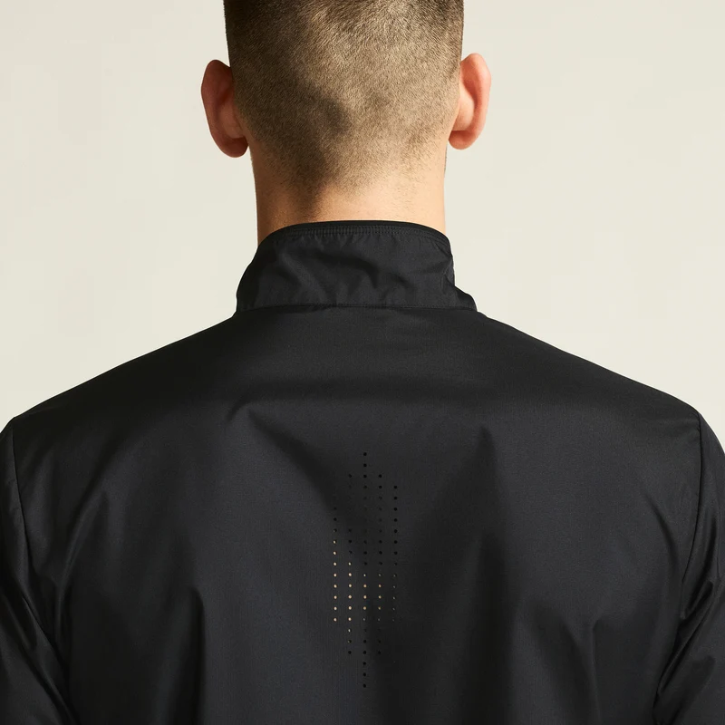 Essence Wind Laufjacke Herren - schwarz