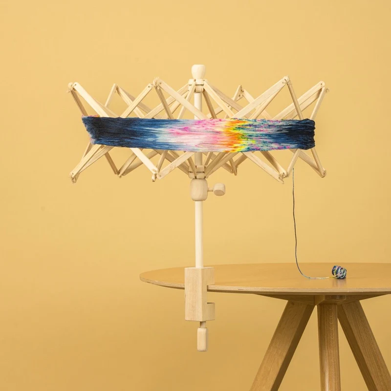 Garnwinde/Schirmhaspel aus Holz