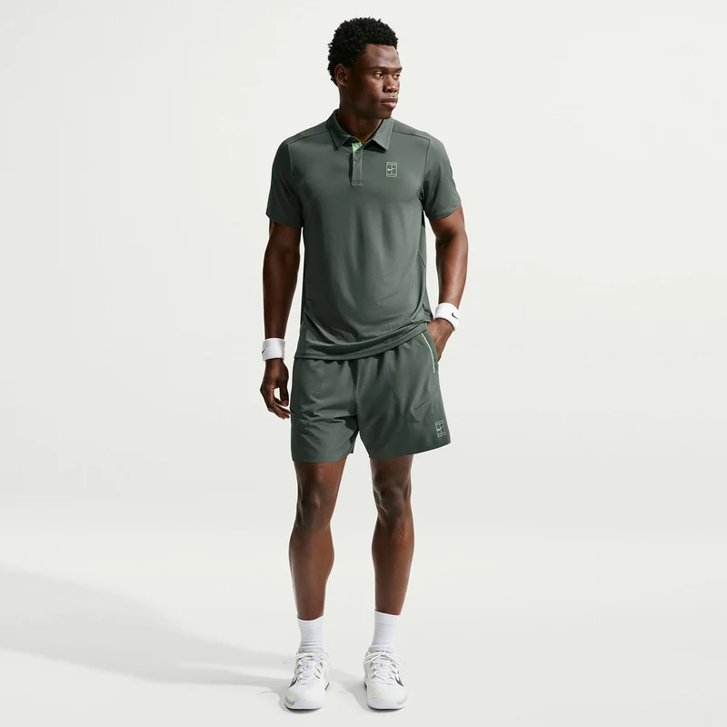 Jannik Sinner Court Dri-FIT Advantage 6in Shorts Herren - graugrün