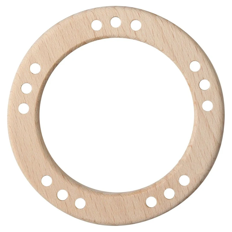 Holzring mit Löchern