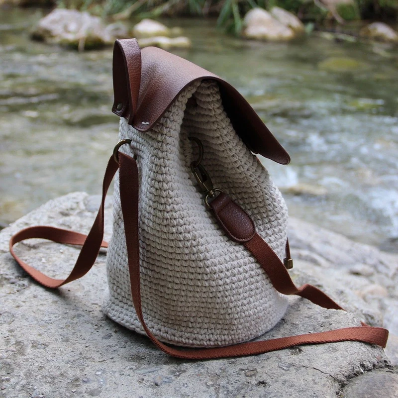 Taschenklappe mit Magnetknopf - Braun/Bronze