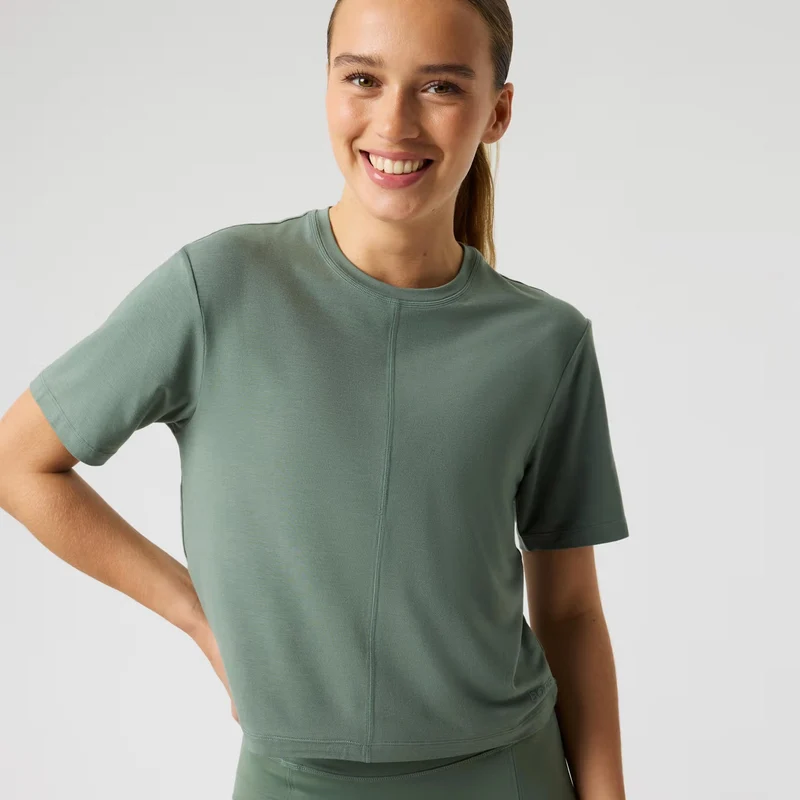 Studio Soft Cropped T-Shirt Damen - salbei