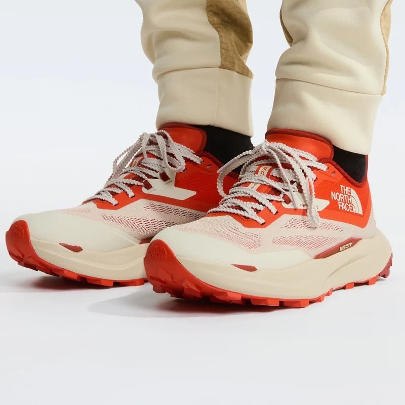 Vectiv Infinite 3 Trailschuh Herren - creme, orange
