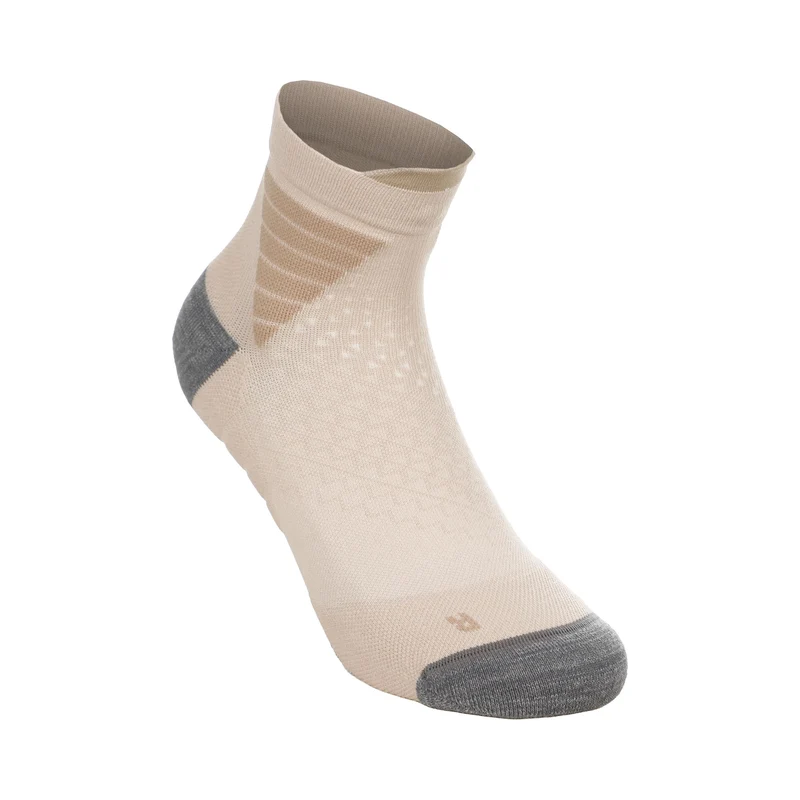 Elite Fujitrail Quarter Laufsocken - beige